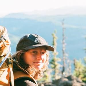 Meet your Posher, Holly